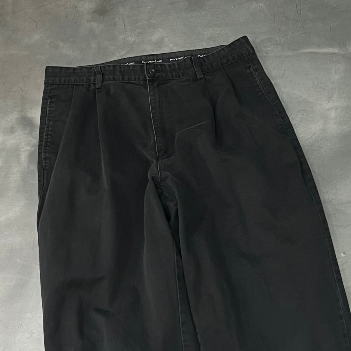  폴로랄프로렌 블랙 투턱 치노팬츠 y15460 상품이미지3