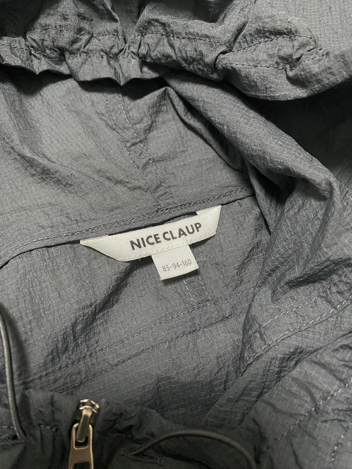 나이스클랍 나일론 아노락 지퍼 집업 셔링 스트링 후드 바람막이 점퍼 상품이미지6