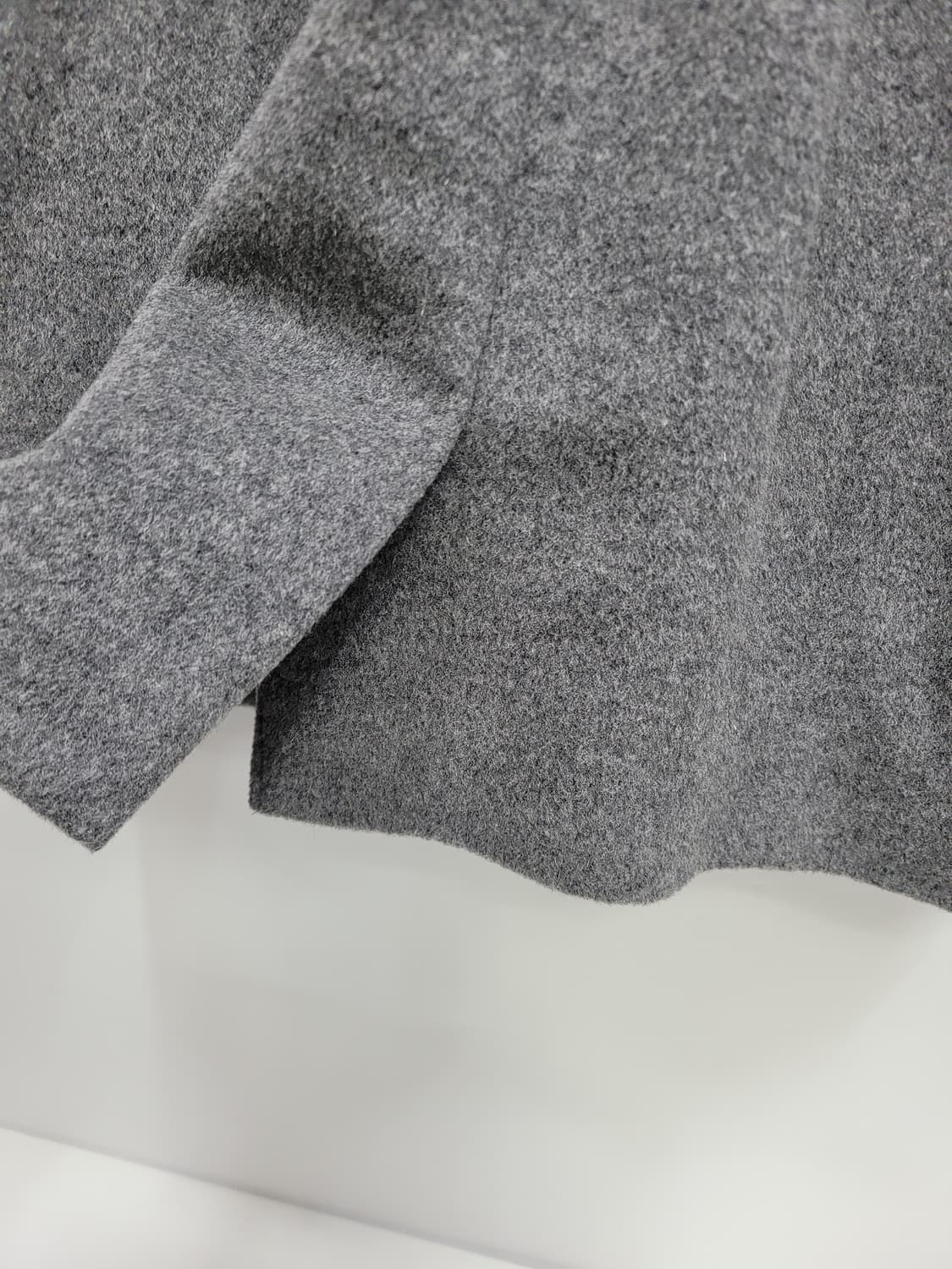 MOJO.S.PHINE 모조에스핀 모 100% 코트 / 여 85
 상품이미지6