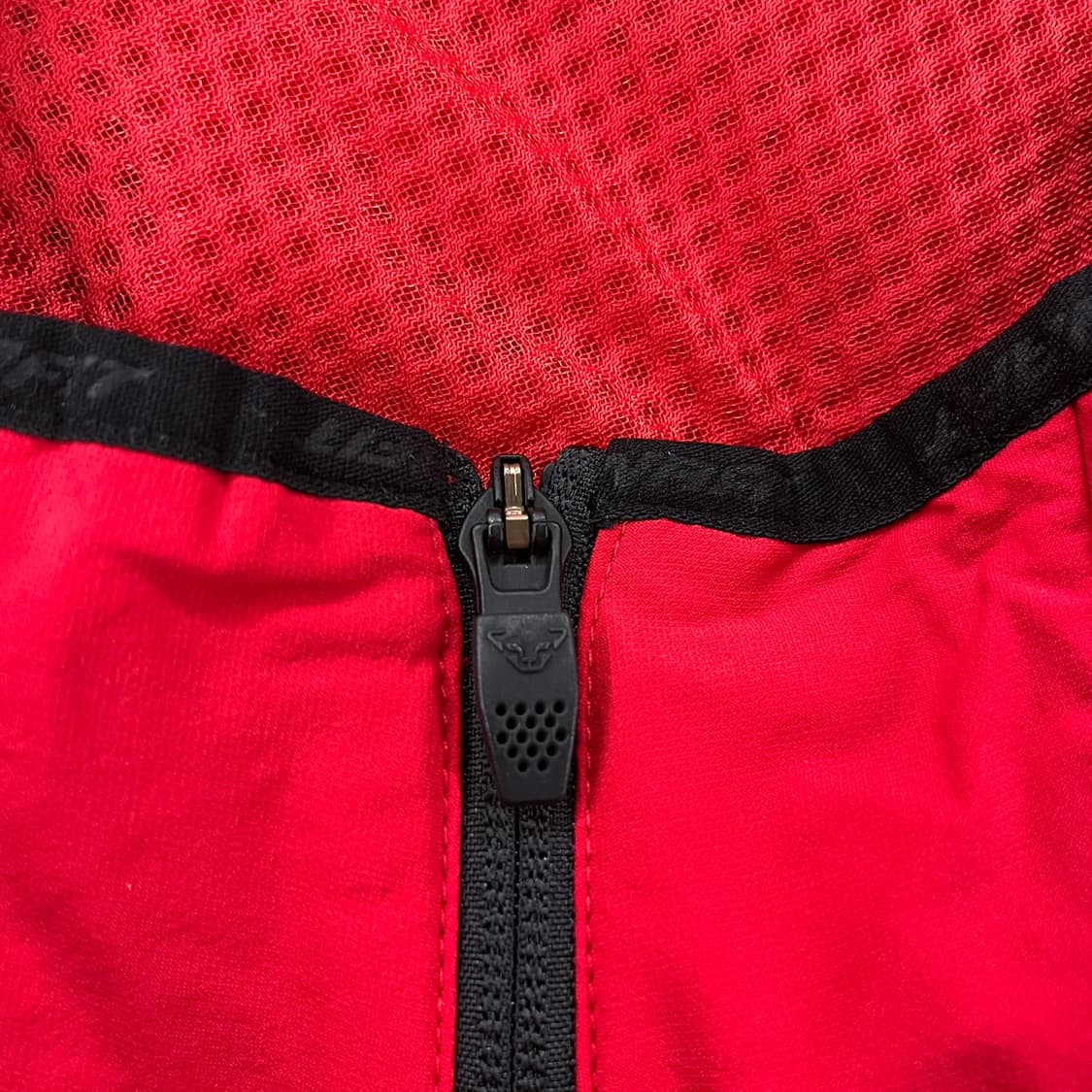 [정품/XL] 다이나핏 레드 바람막이 후드 집업 b14 상품이미지7