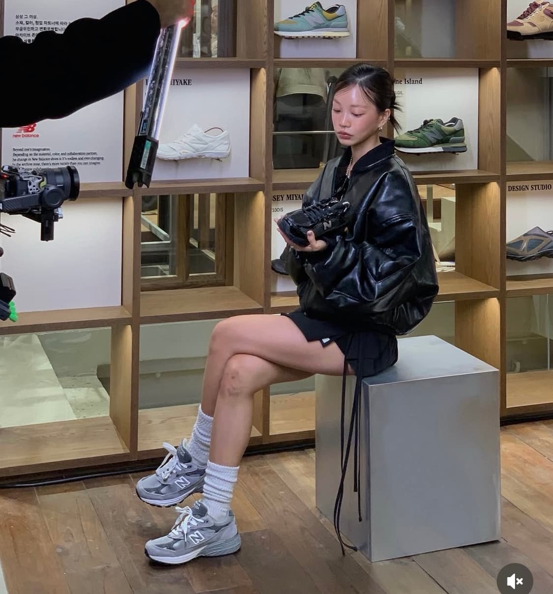 슬로우가먼츠 패딩 레더 봄버 자켓 MA-1 (설쁘 착용) 상품이미지1