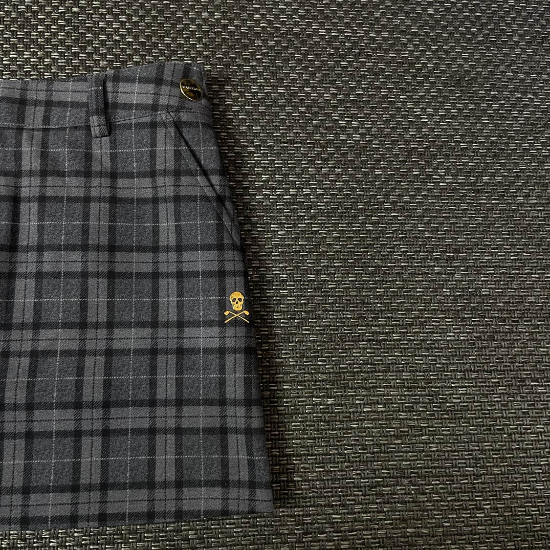  (28) 마크앤로나 그레이 체크 기모 골프 미니 스커트 상품이미지3