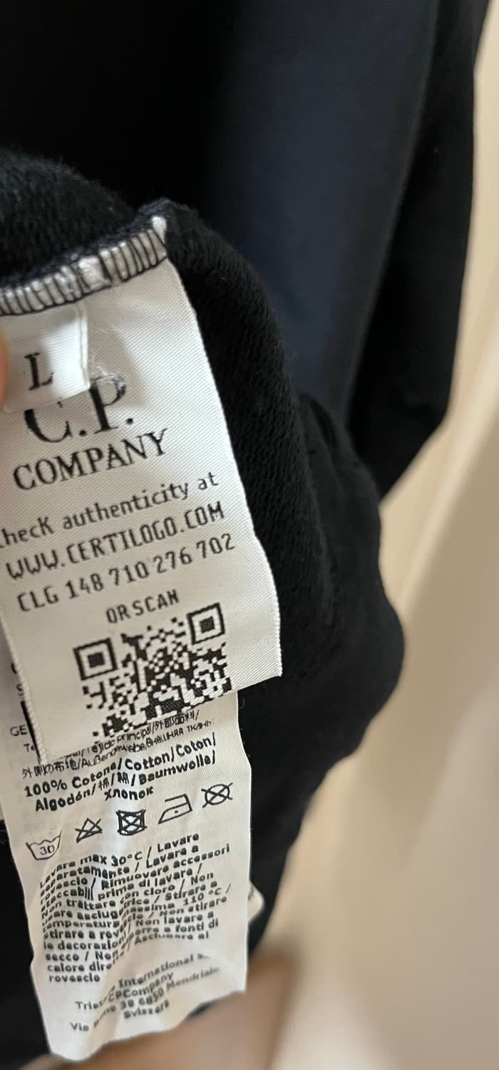 cp company 후드티 상품이미지3