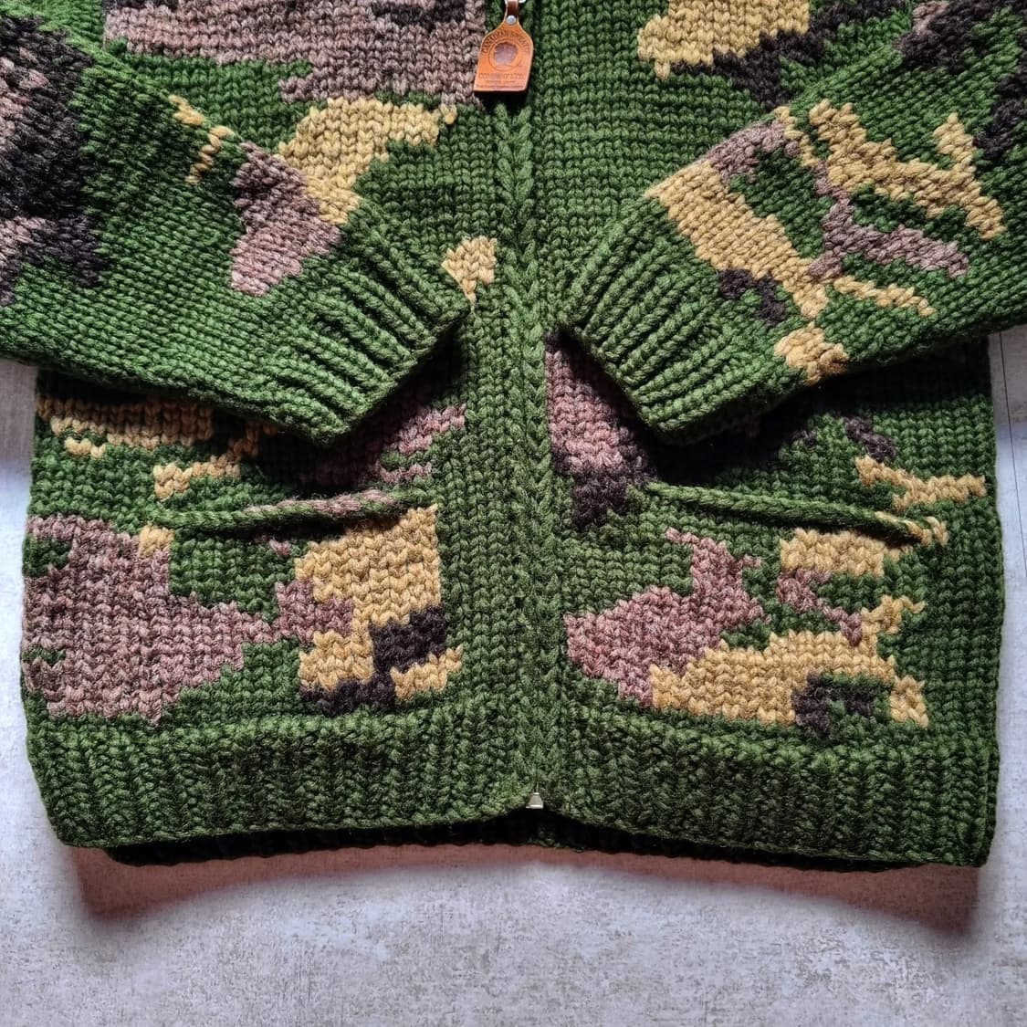 캐나디안 스웨터 컴퍼니 카모플라쥬 코위찬 가디건 105sz 상품이미지3