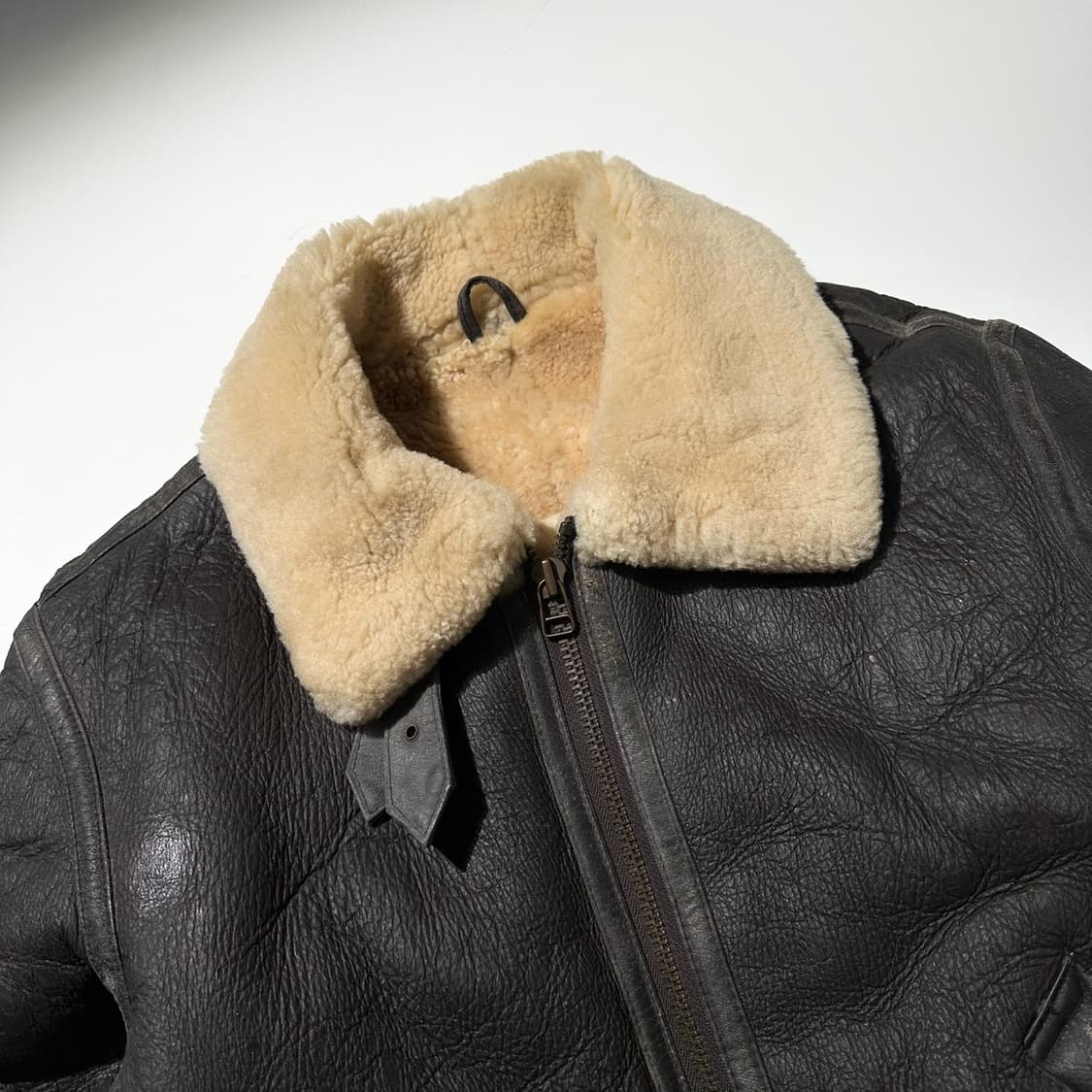 USAF 미공군 오리지널 B-3 램스킨 시어링 무스탕 봄버 자켓 상품이미지4