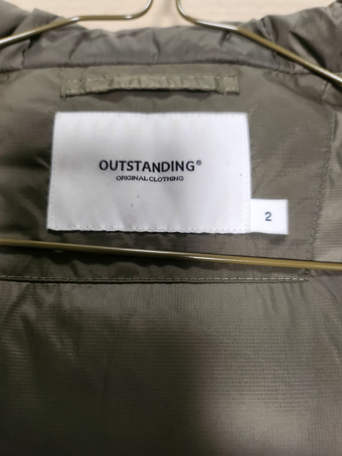 아웃스탠딩 카라코람 구스다운  상품이미지5