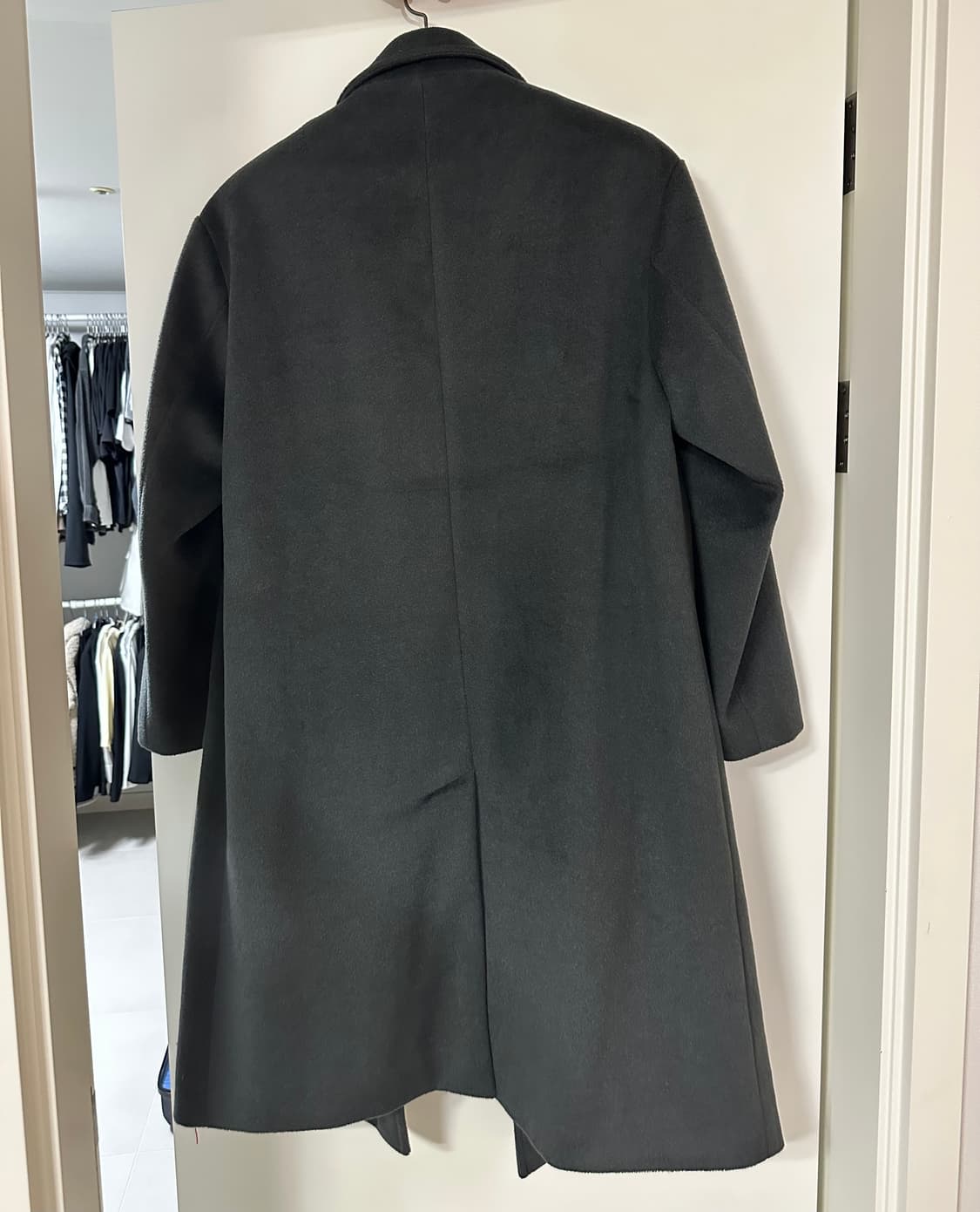 EVERYWHERE 24/7 HAUS 더블코트 차콜 상품이미지2