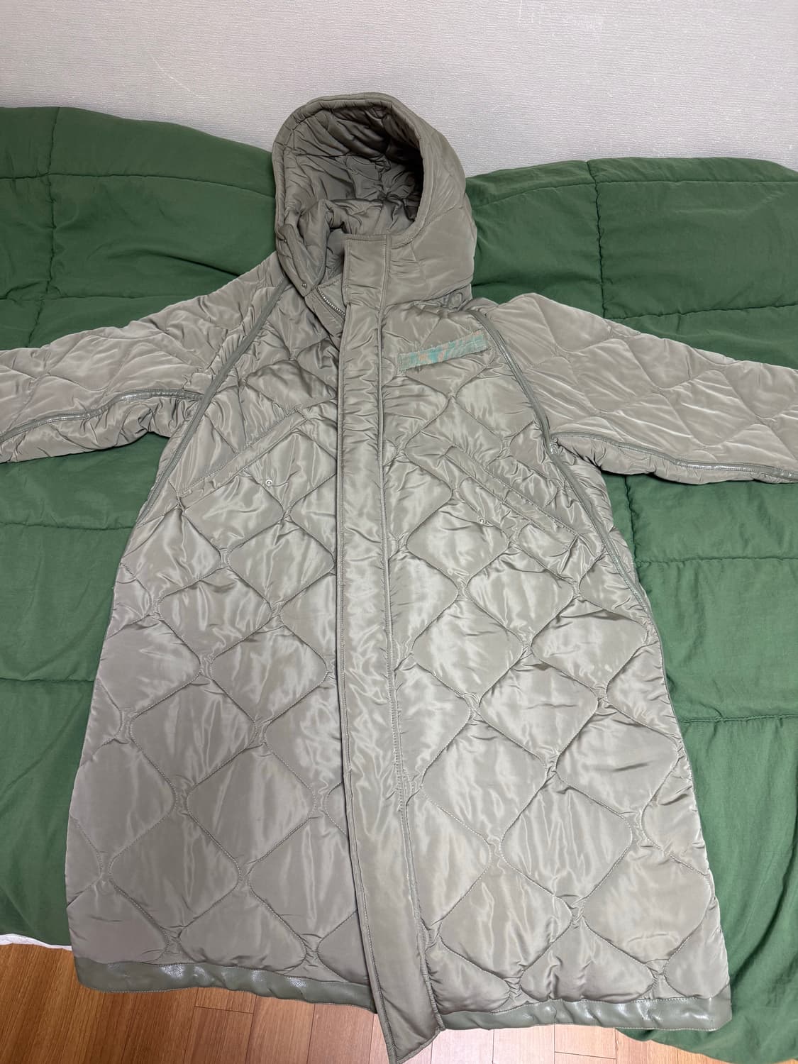 퀼팅롱파카 상품이미지1