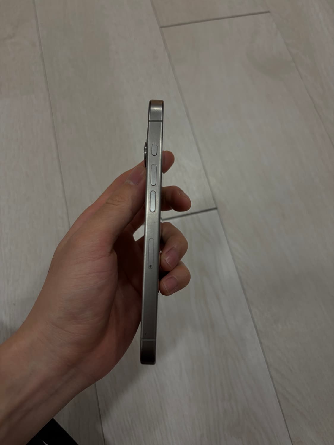 아이폰15pro 256G 내추럴티타늄 상품이미지6