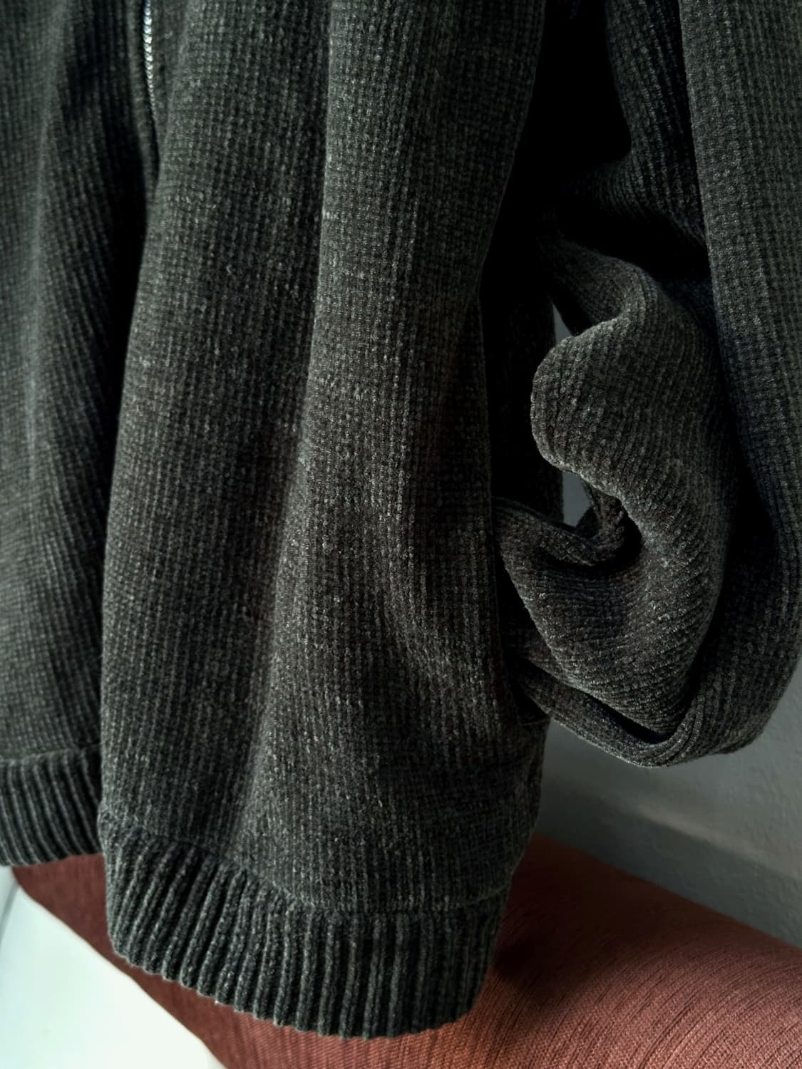 Middle gauge soft knit zip jacket 상품이미지3