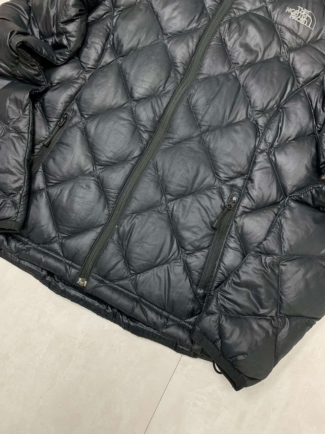 노스페이스 블랙 경량 패딩 #366 상품이미지3