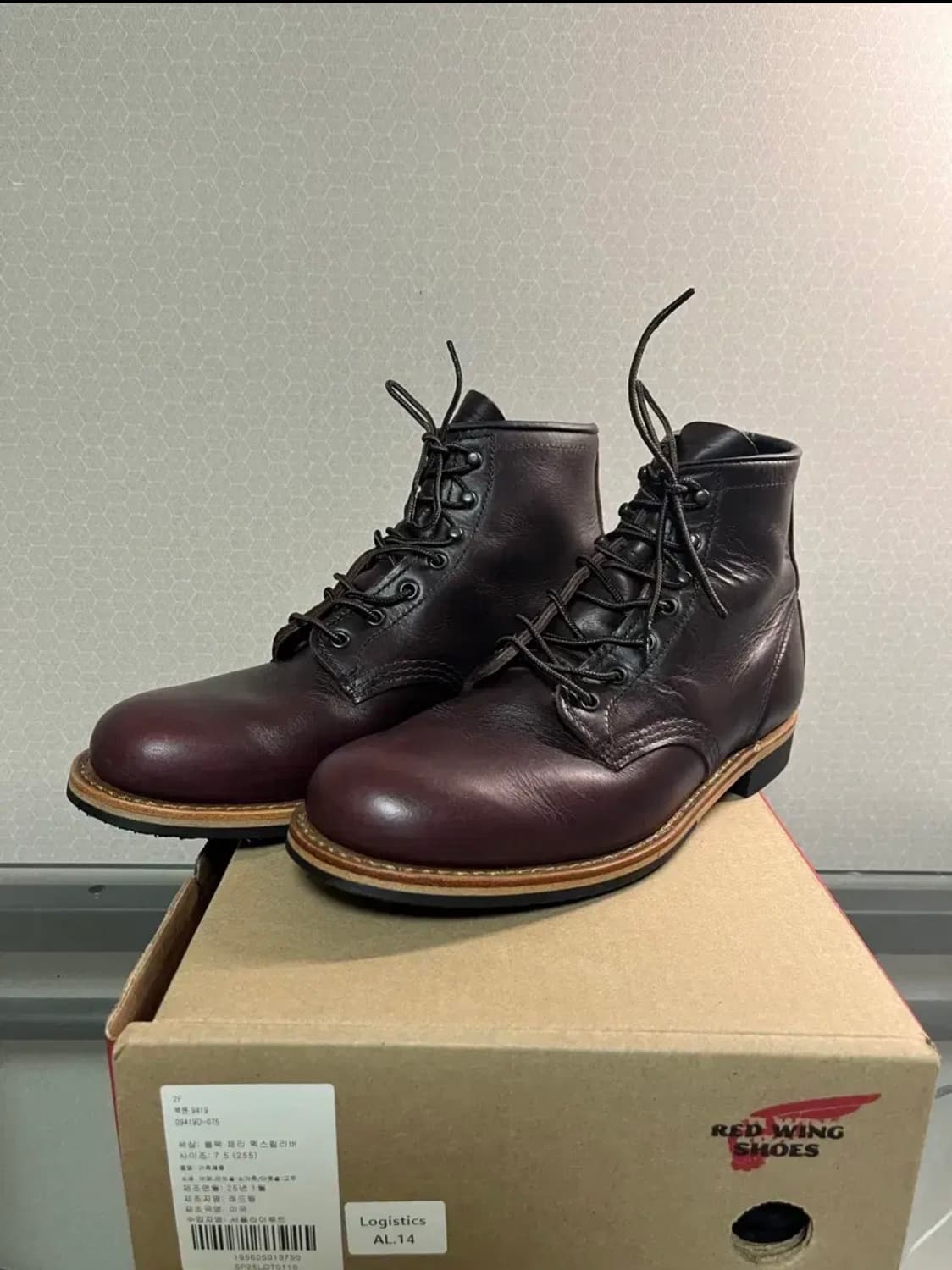 레드윙 벡맨 9419 / 255mm 판매합니다. 상품이미지1