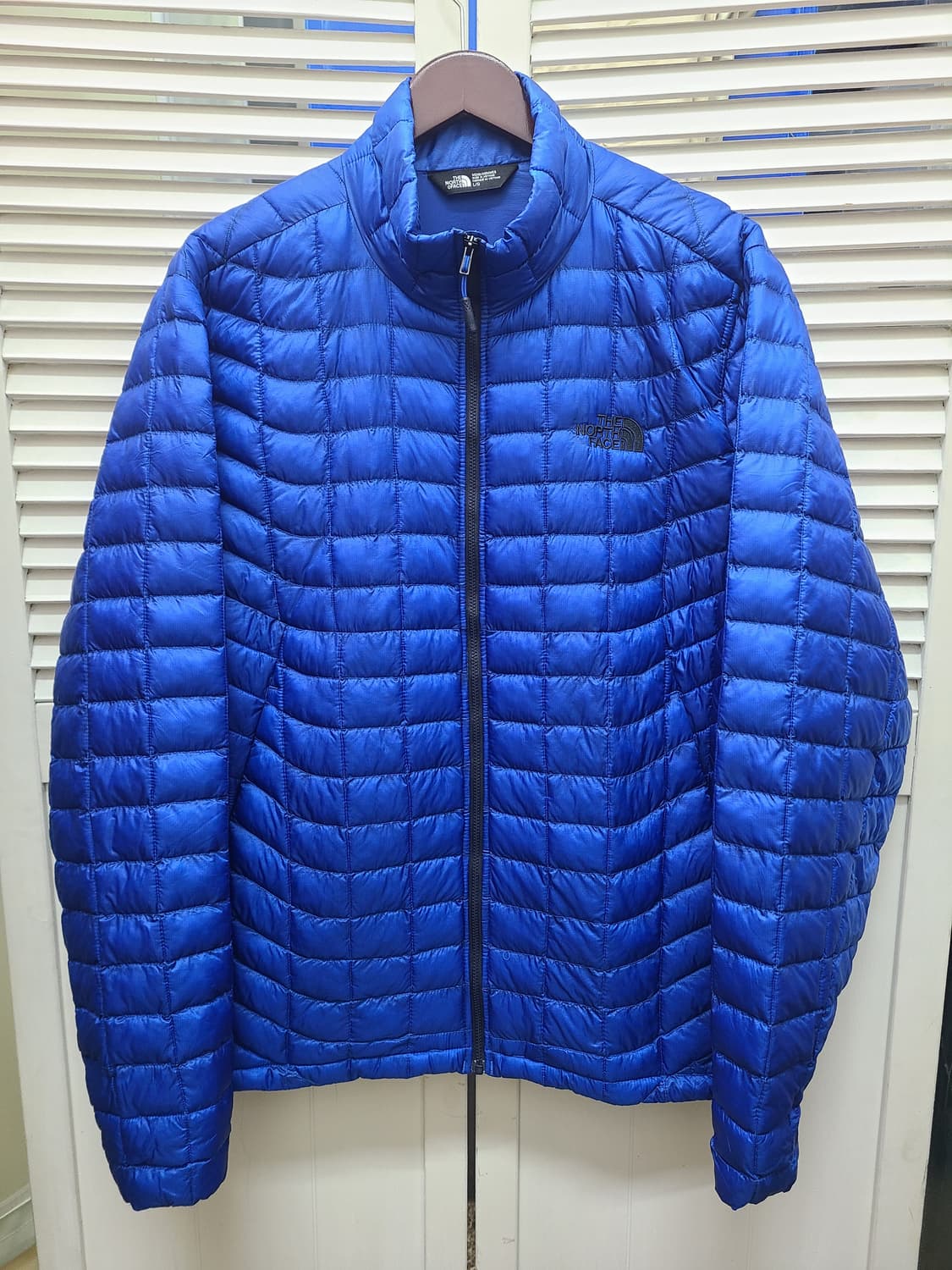 노스페이스 써모볼 경량 패딩 상품이미지1