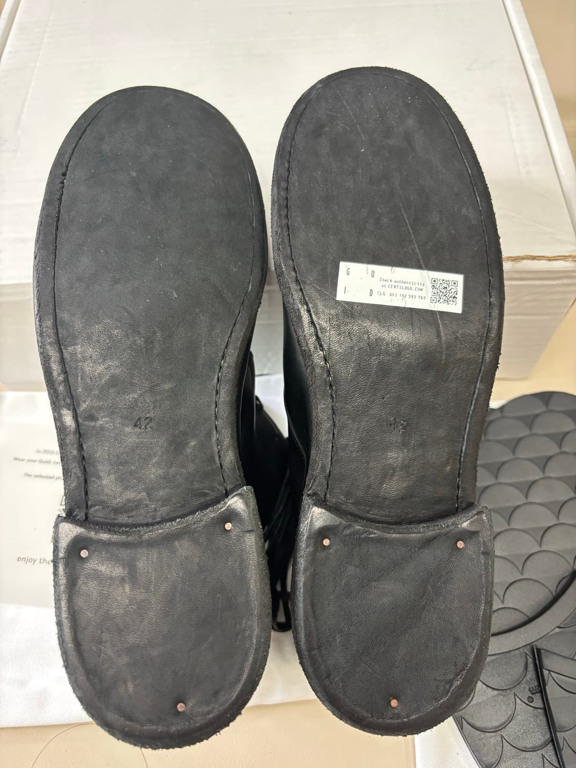 [새상품] 구이디(Guidi) 993X 블랙 42사이즈 풀박스 상품이미지5