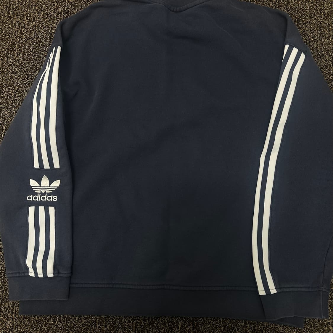 아디다스 맨투맨 L 상품이미지6