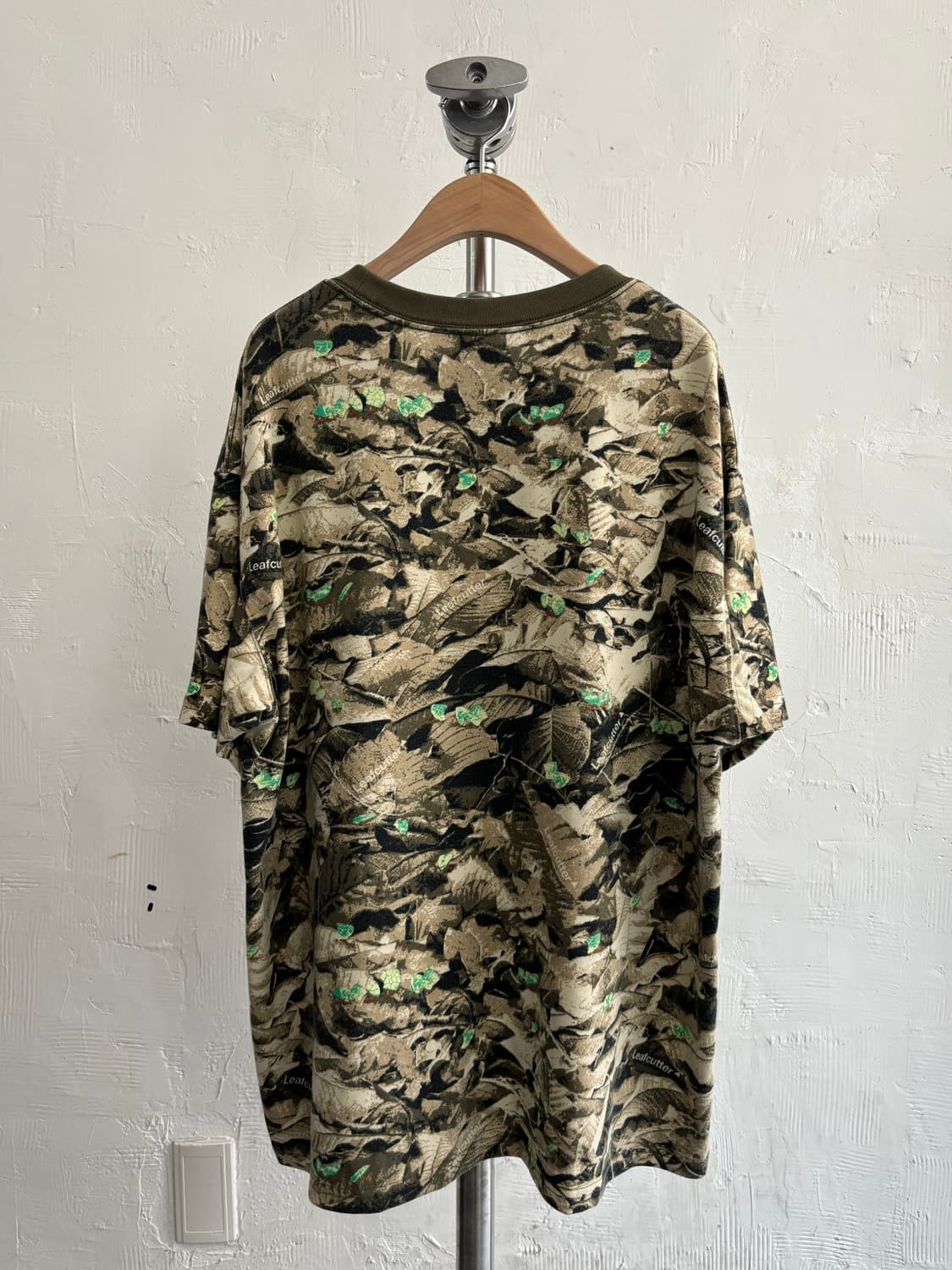 Nike 나이키 ACG 리프카터 올리브 카모 티셔츠 상품이미지5