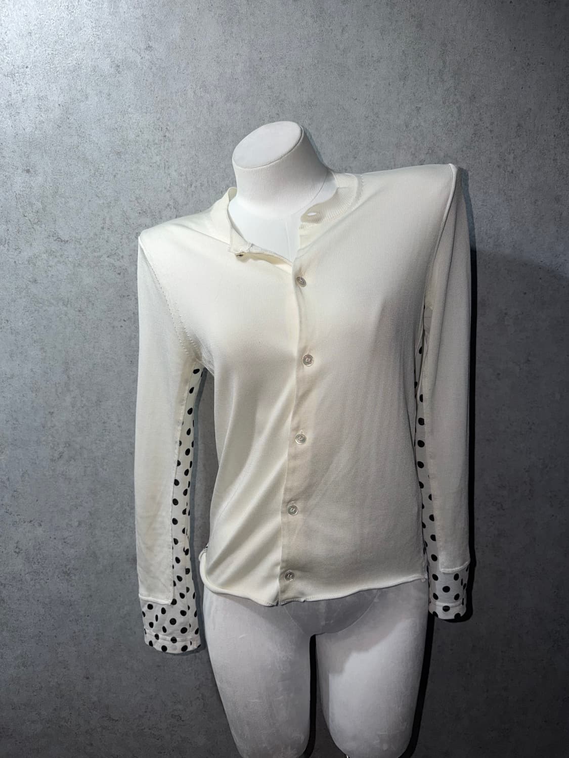 꼼데가르송 도트 가디건 상품이미지9