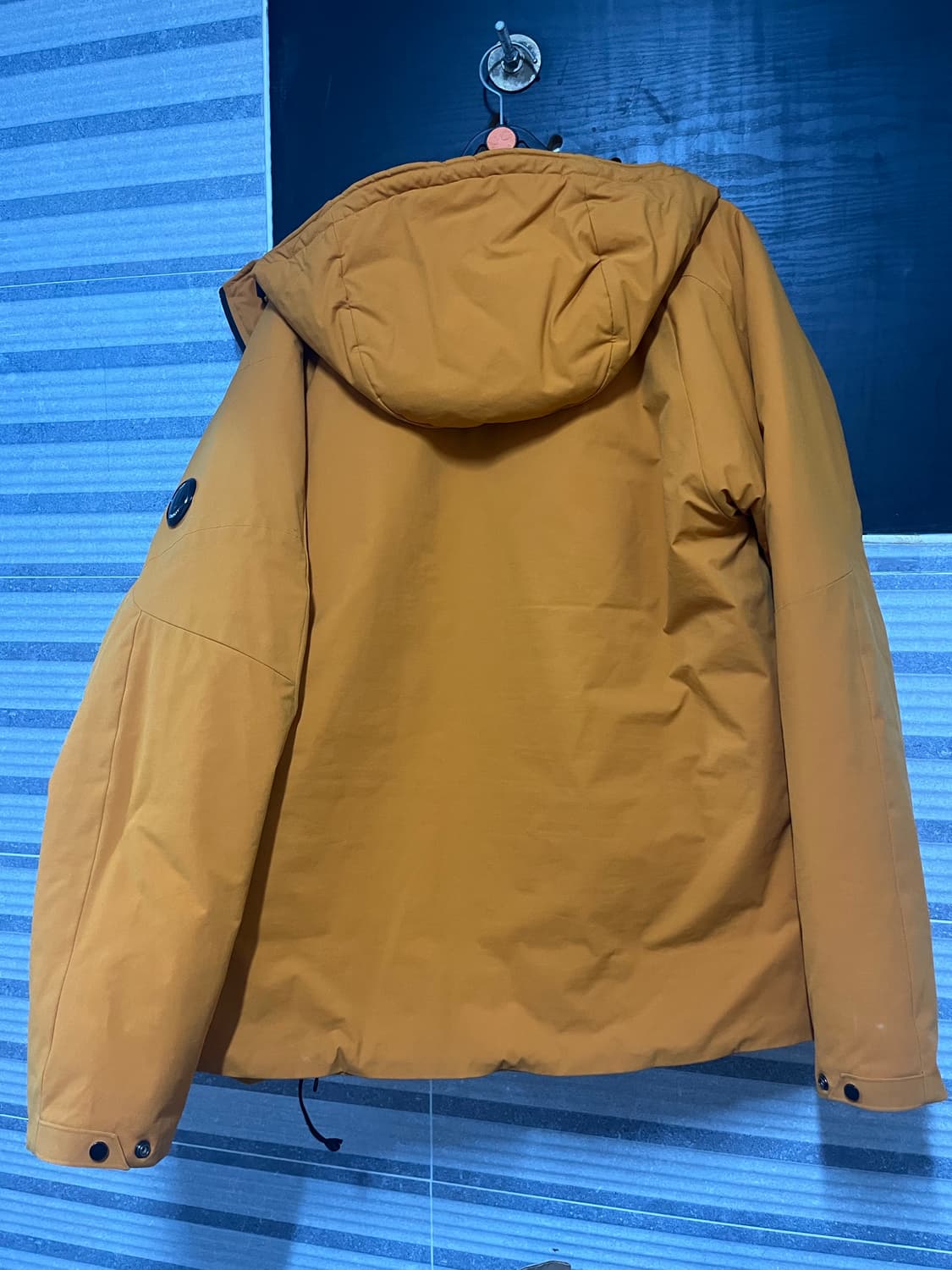 CP컴퍼니 경량패딩 바람막이 50사이즈(100) 상품이미지6