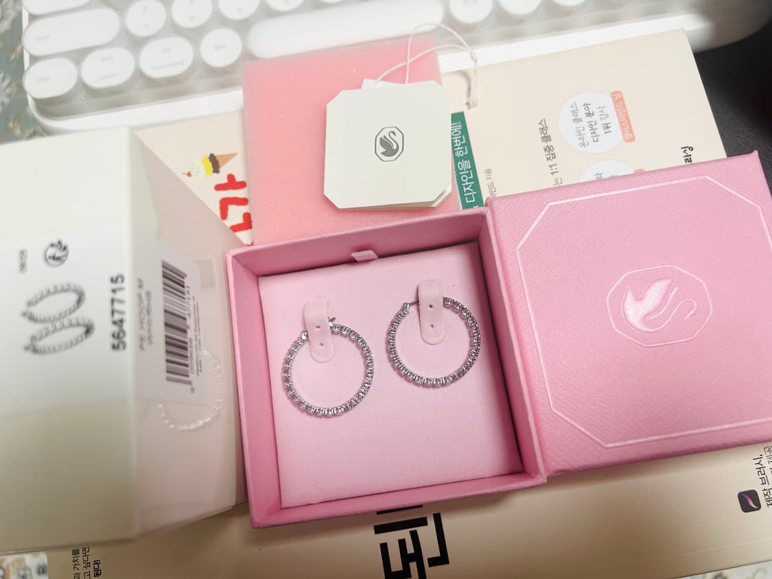 스와로브스키 매트릭스 후프 이어링 김고은 귀걸이 상품이미지2