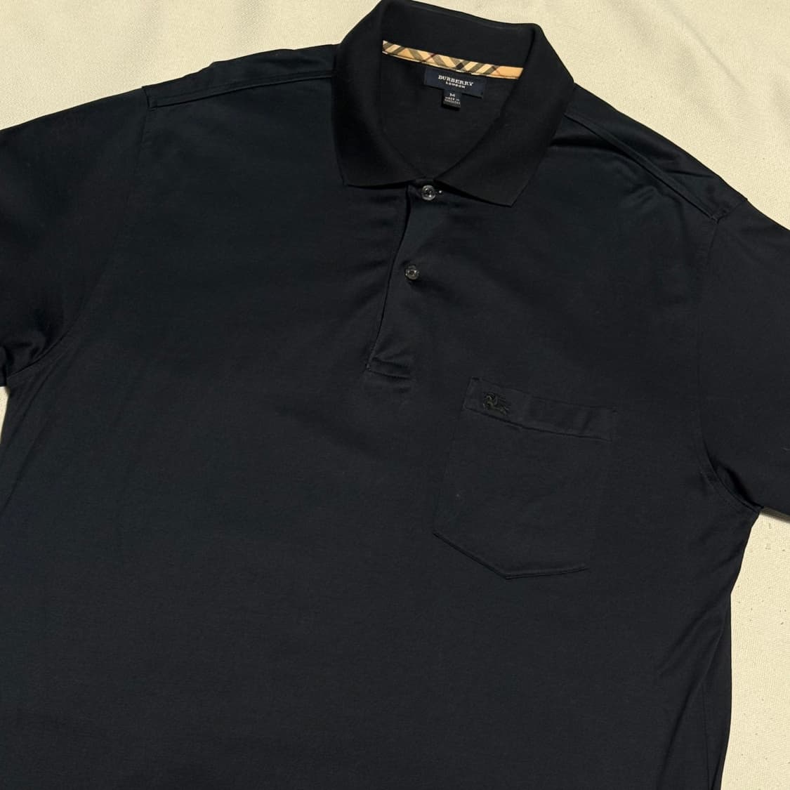 M 버버리 블랙 포켓 폴로 셔츠 상품이미지1