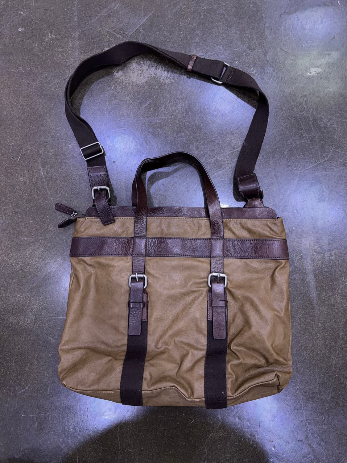 캘빈클라인 진 레더 배색 브라운 2웨이 토트백 크로스백 상품이미지2