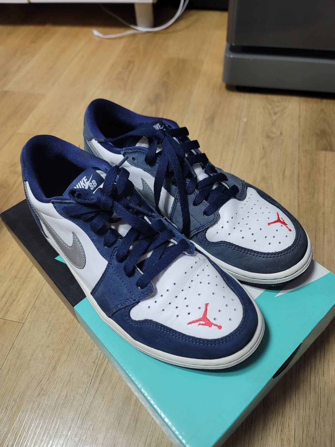 [265] 조던1 sb 로우 코스턴 미드나잇 네이비 상품이미지2