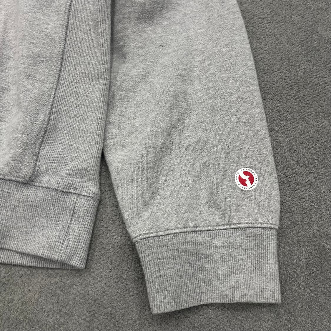 L 아웃도어프로덕트 맨투맨 상품이미지3