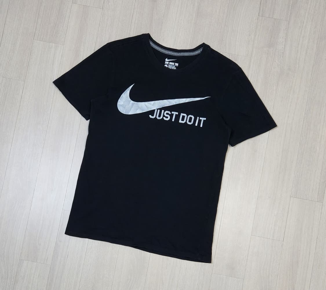 (새상품급) 나이키 빅스우시 반팔티 상품이미지1