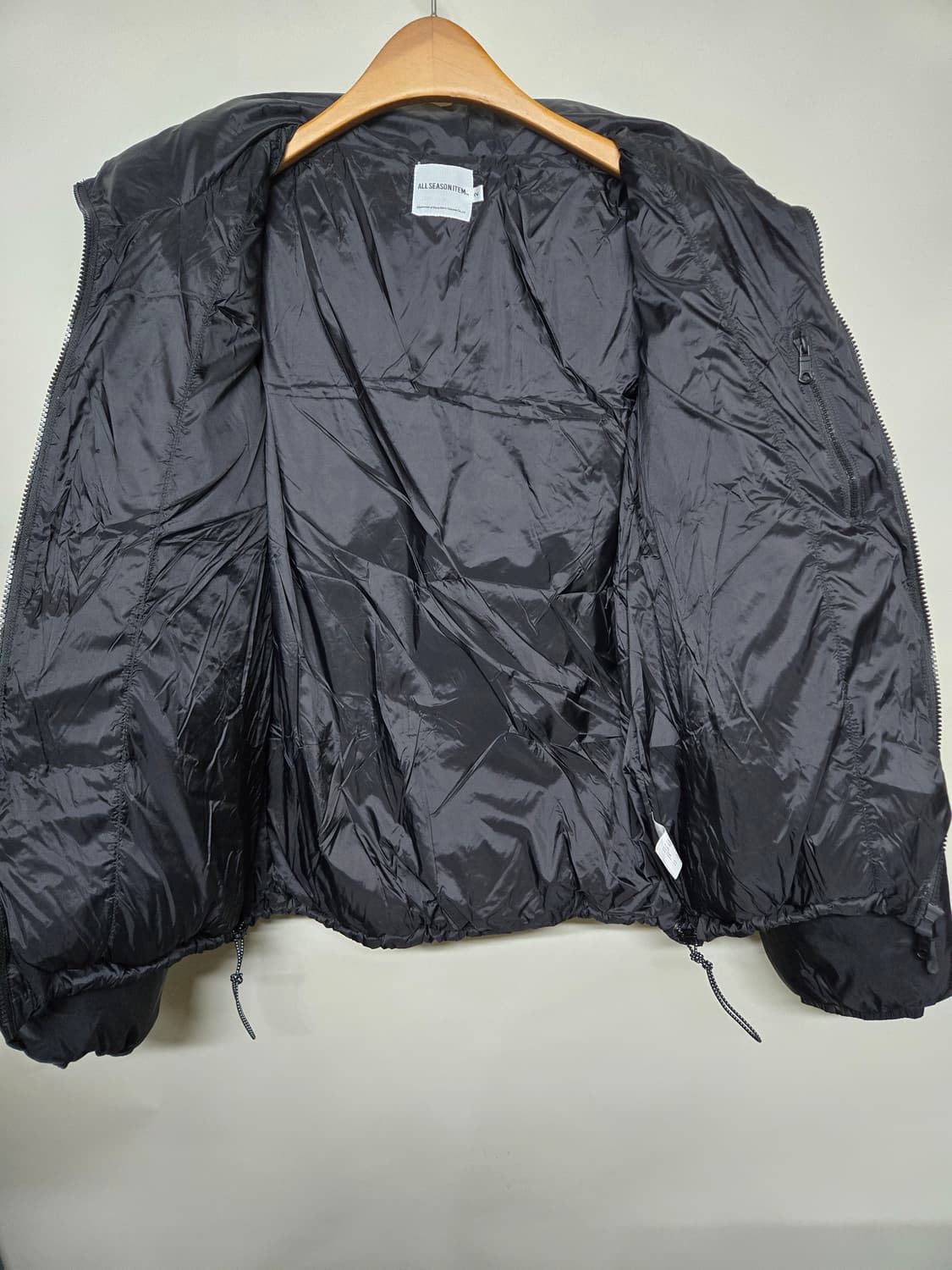 디미트리블랙 패딩 블랙 2사이즈 상품이미지3