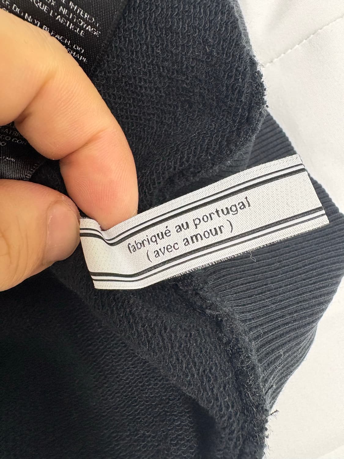 아미 맨투맨 s팝니다 상품이미지4