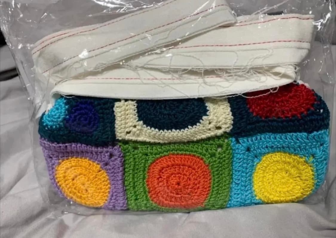 더뮤지엄비지터 hand knitted mini bag 상품이미지3