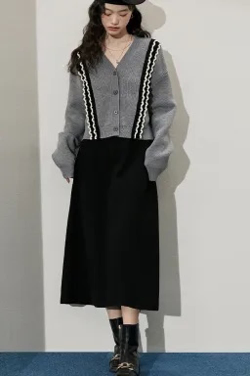 Kuose V-neck Grey Women Autumn Winter S 상품이미지1