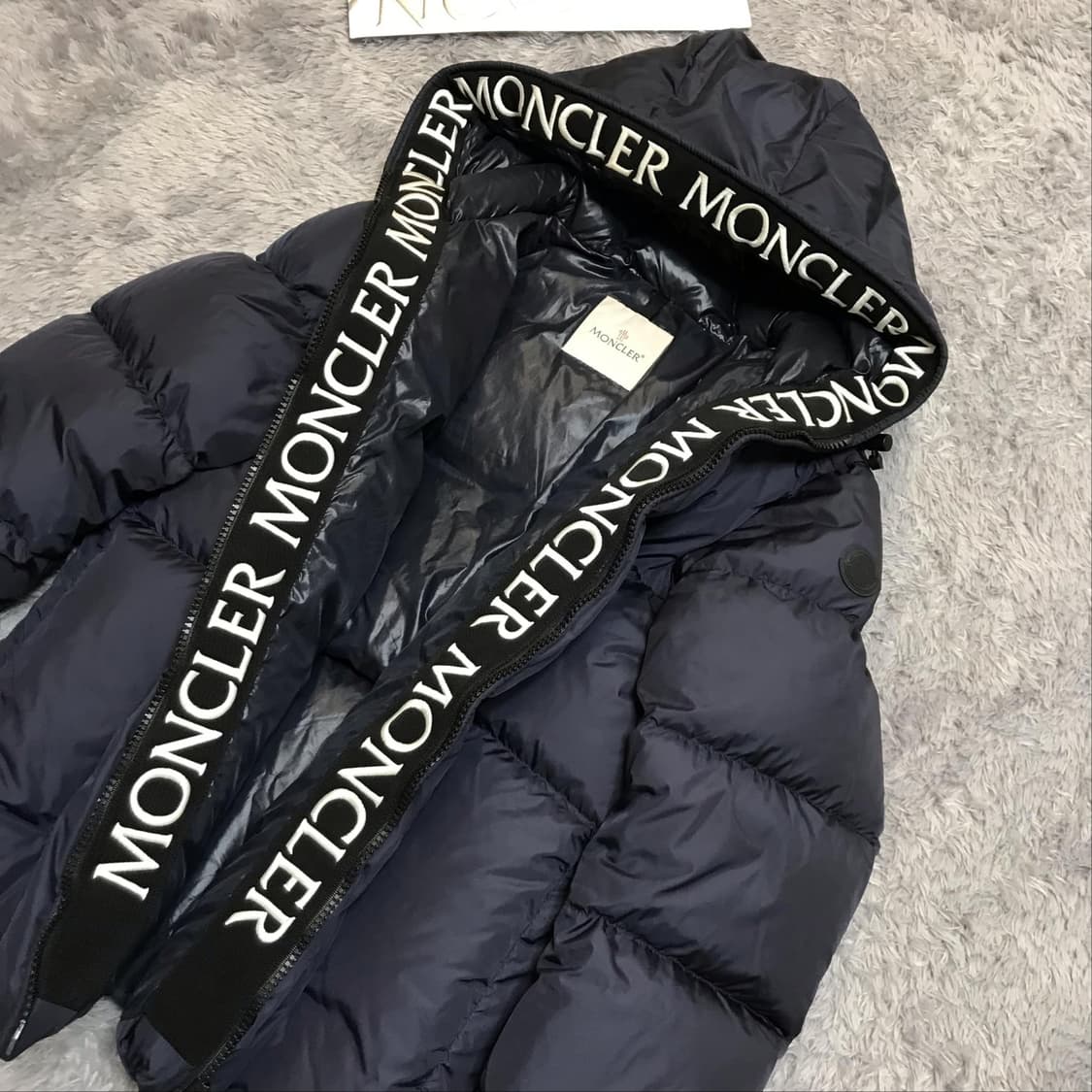 {클로젯}[3][백화점판]몽클레어 몽클라 숏 다운 패딩 자켓 상품이미지3