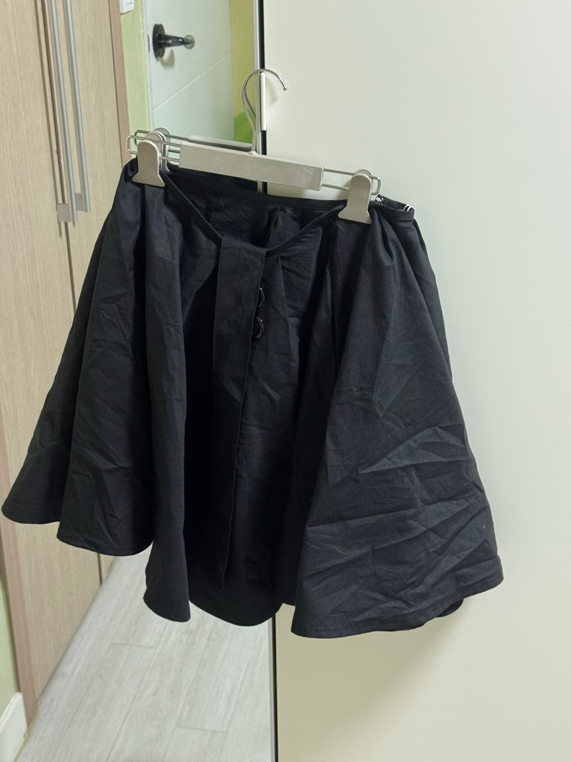 온스카 cotton flare skirt 플레어 스커트 블랙 상품이미지4
