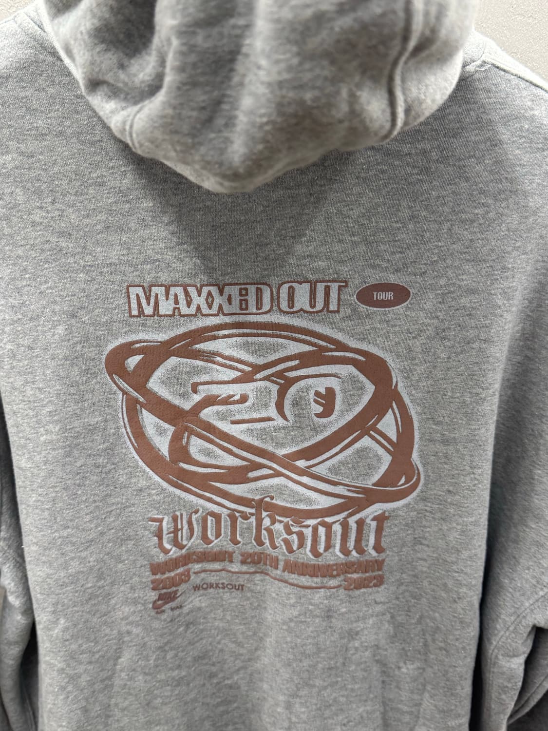 나이키 maxxed Out Tour 회색 후드티 XXL 상품이미지9