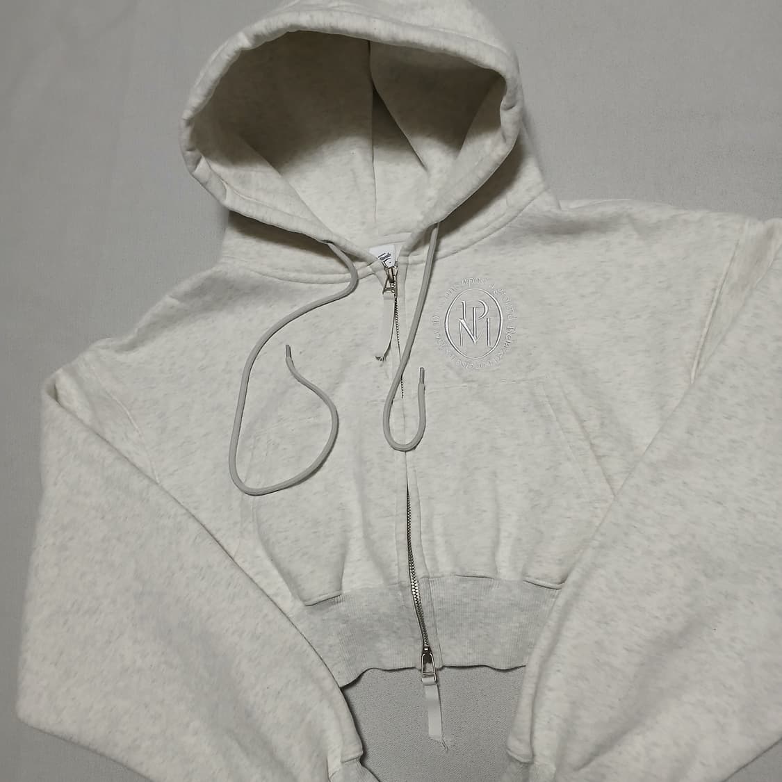 파르티멘토 로고 크롭 우먼 기모 맨투맨 멜란지 후드집업 상품이미지1