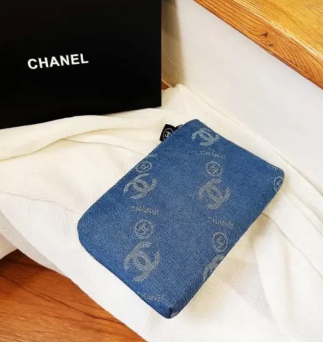 샤넬 데님 파우치 상품이미지2