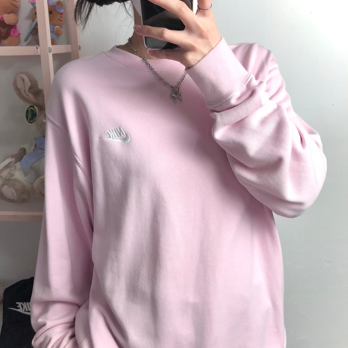 나이키 핑크 아방 맨투맨 상품이미지2