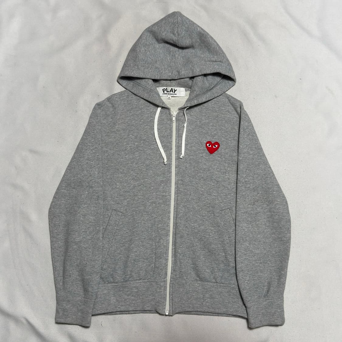 S 꼼데가르송 하트 로고 후드집업 상품이미지3