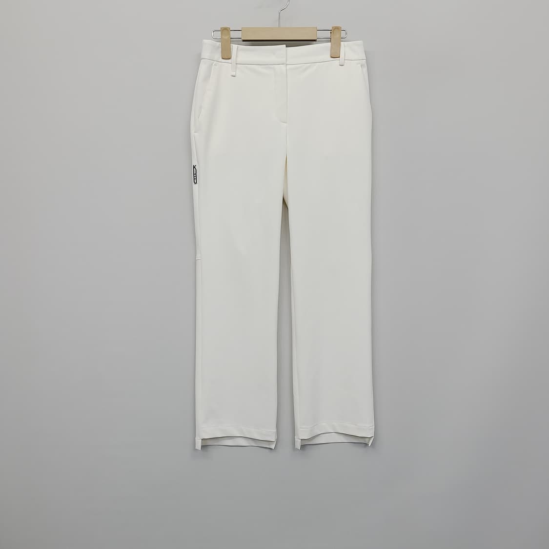 구호 22FW 폴리 스판 슬림 팬츠 상품이미지2