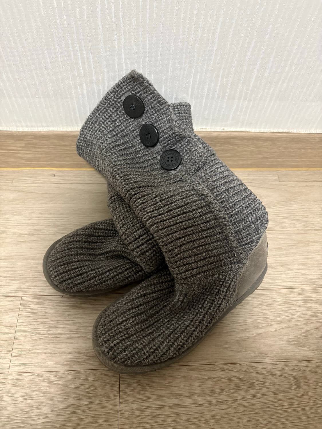 어그 ugg 카디 그레이 230-240 상품이미지3