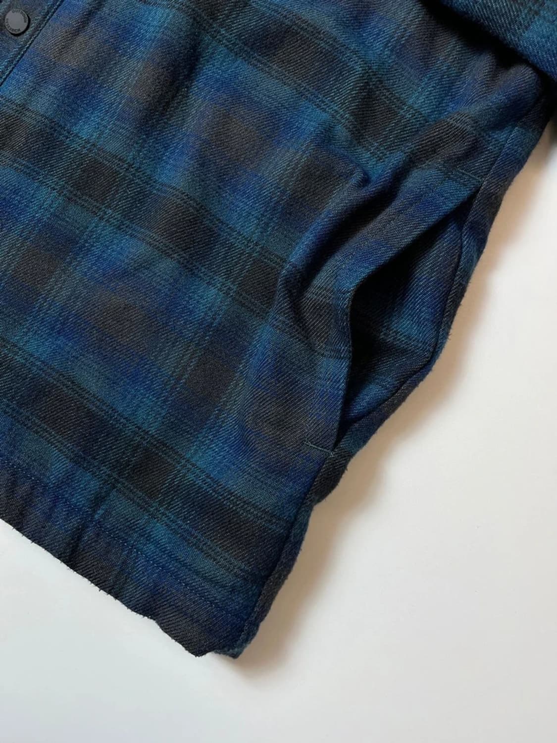 아웃도어리서치 피드백 융털 체크 셔츠 자켓 PN8761 상품이미지4