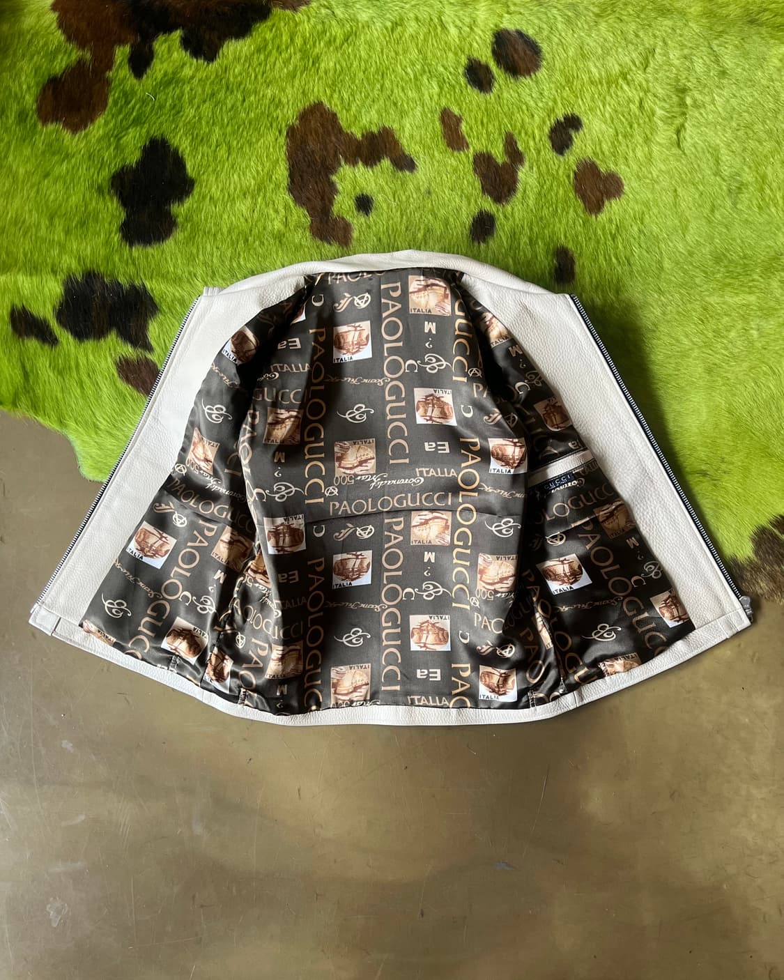 Old GUCCI Bootleg Calf-Hair Zebra Vest 상품이미지8