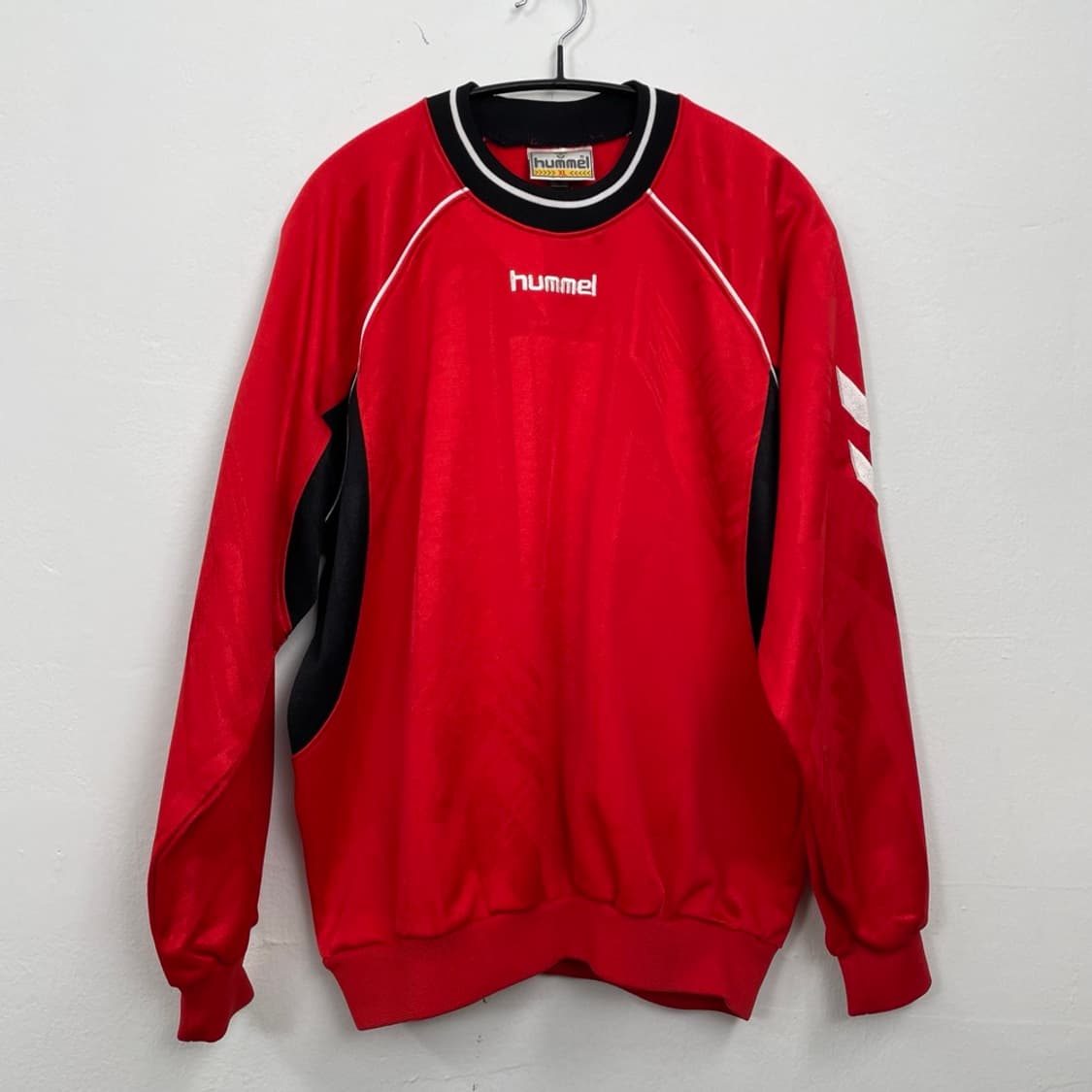 험멜 Hummel 레드 배색 라글란 맨투맨 XL 상품이미지1
