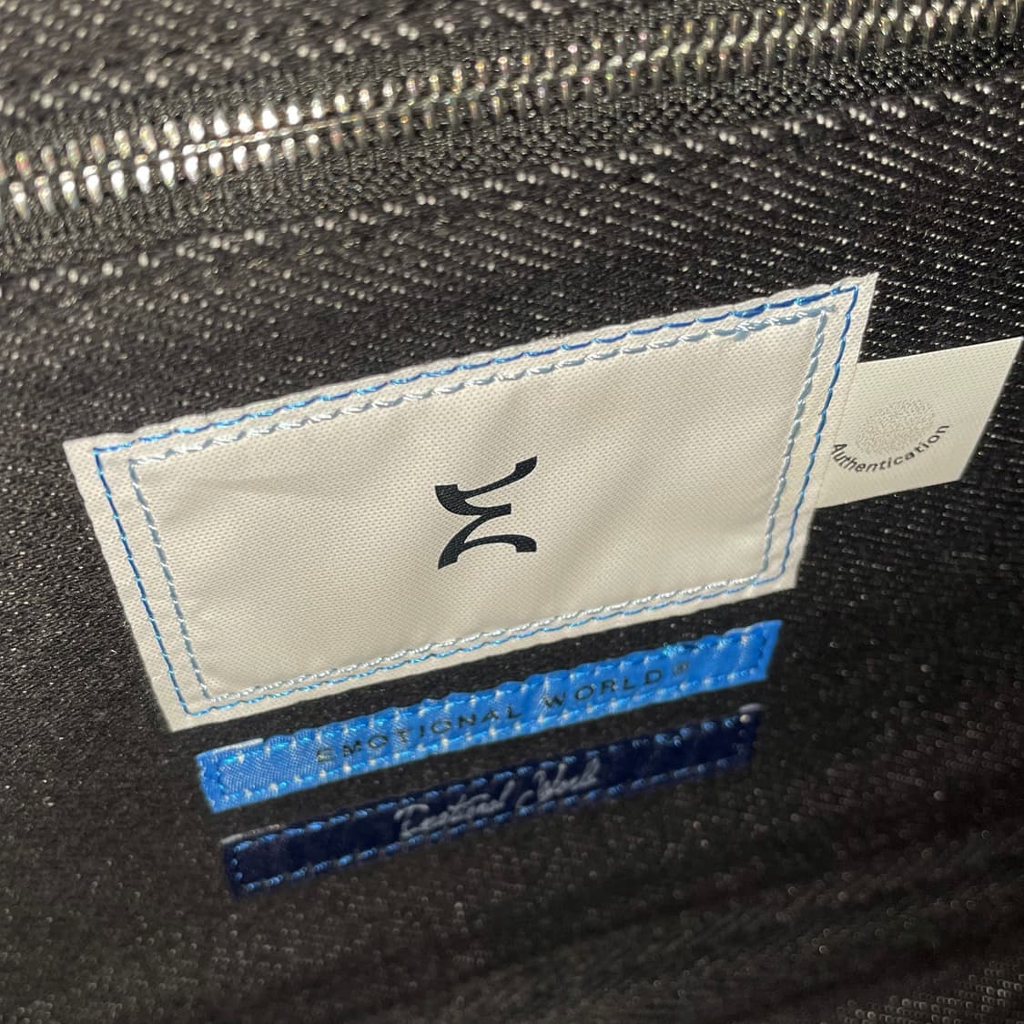 이모셔널 월드 (Emotional World) 상품이미지8