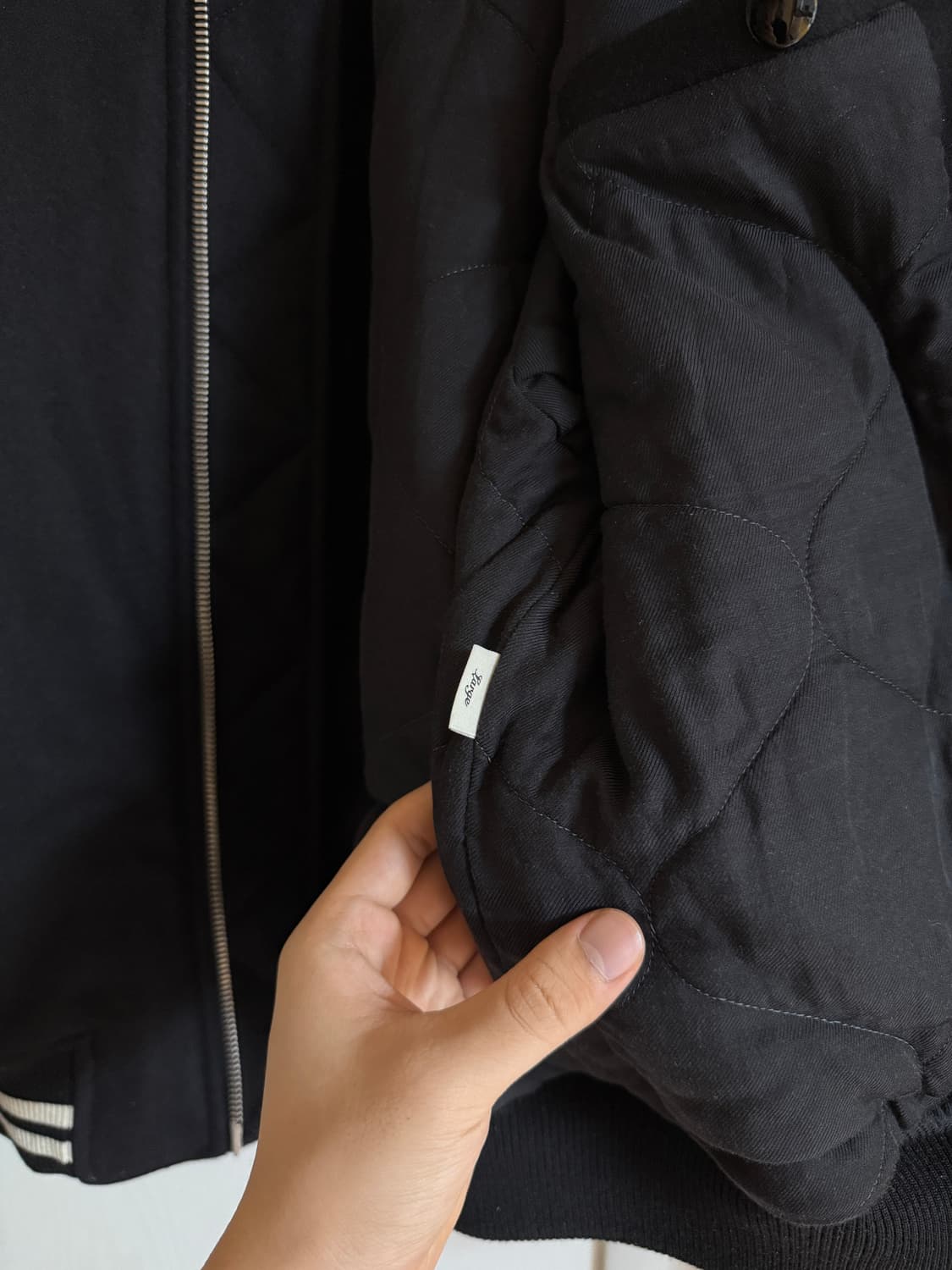Black Zip Faux-Leather Bomber Jacket 상품이미지10