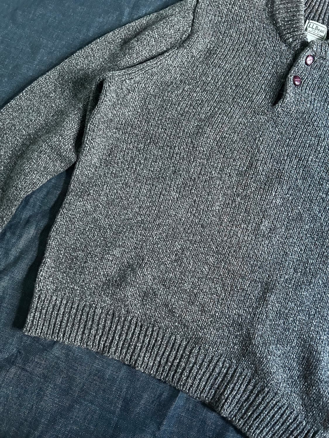 엘엘빈 2 버튼 헨리넥 램스울 스웨터 상품이미지6