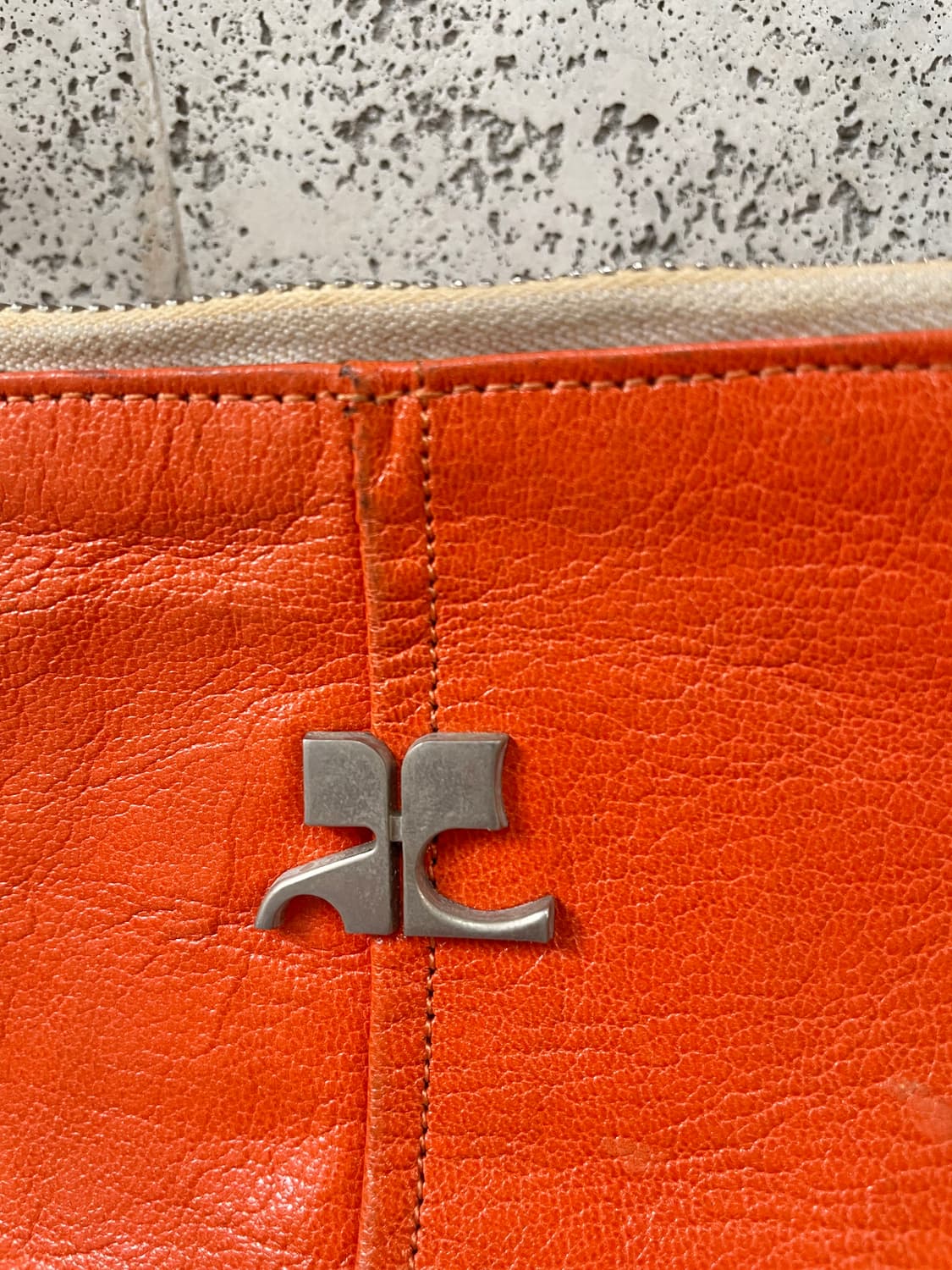 90s Courréges 꾸레쥬 소가죽 로고 미니백 상품이미지4