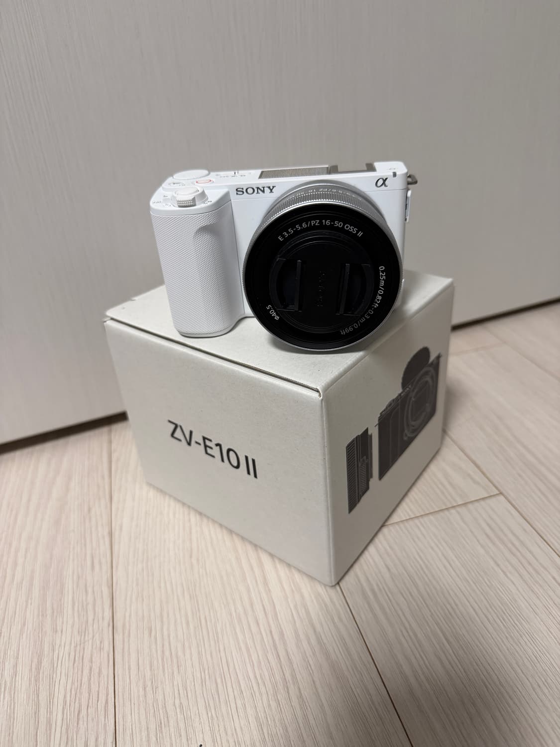 소니 ZV-E10M2K 화이트 상품이미지1