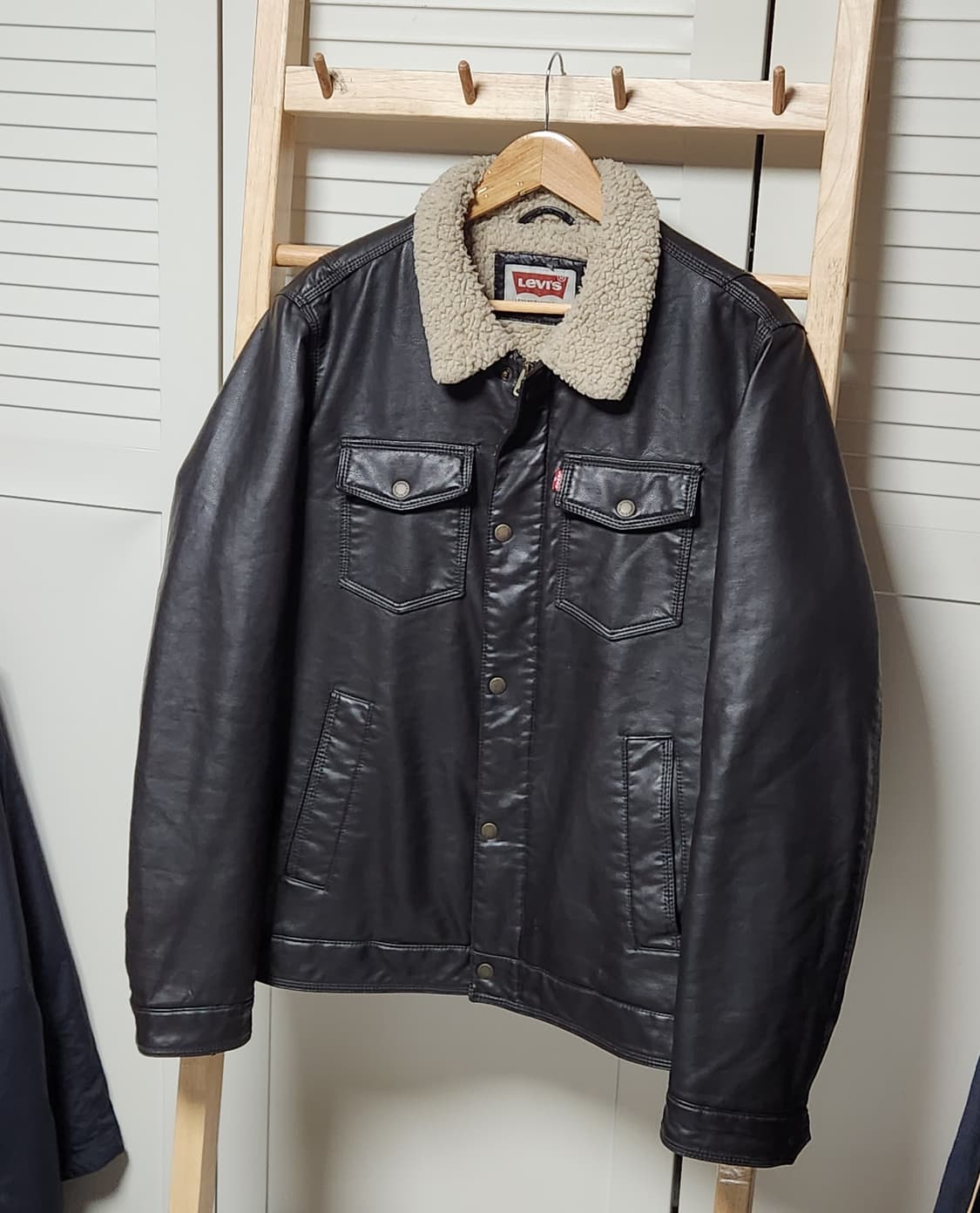 리바이스 쉐르파 레더 자켓 상품이미지2